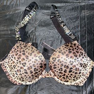 Victoria’s Secret push-up bra